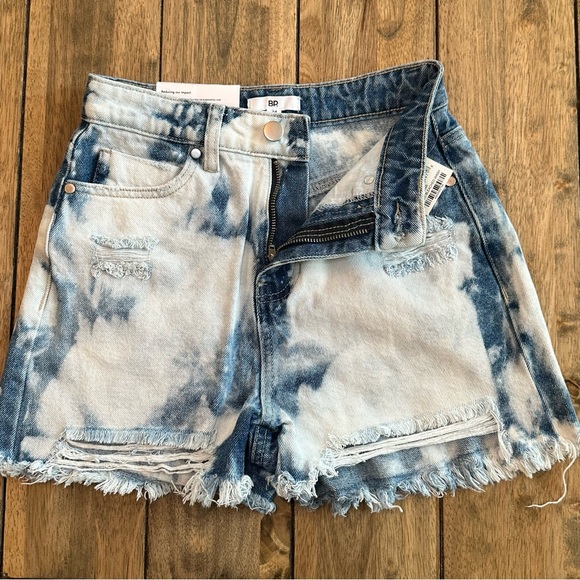 New BP Women's High Rise Distressed Bleached Cotton Ripped Denim Shorts / Sz 24 - Picture 9 of 14